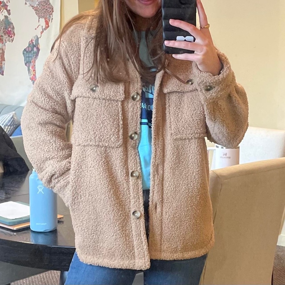 NWT Abercrombie and fitch teddy shacket